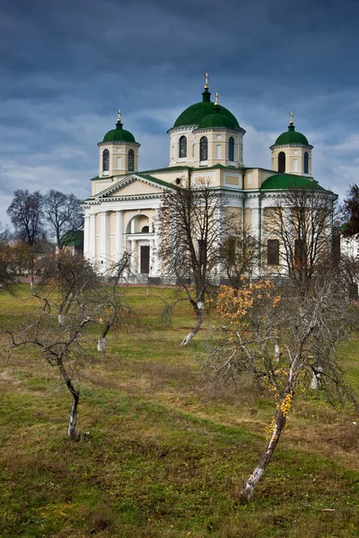 Spaso-preobrazhenskiy kyrka. — Stockfoto