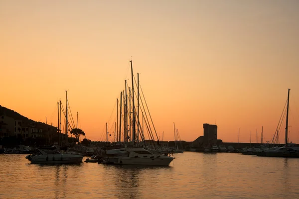 Silhouette Of Boats In The Port — Stock Photo, Image