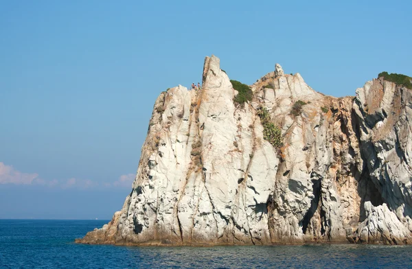 Csodálatos rock, capo d'enfola, elba-sziget közelében — Stock Fotó