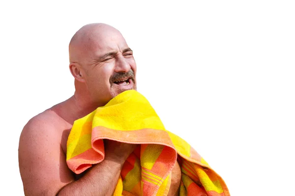 Άνθρωπος με κίτρινο πετσέτα — Φωτογραφία Αρχείου