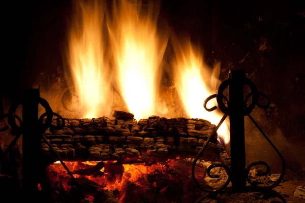 Fire In The Fireplace — Stock Photo, Image