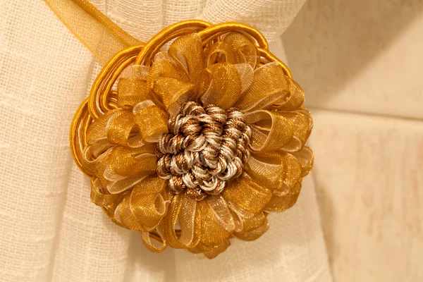 Kunsthandwerk Dekorative Handgefertigte Blume Mit Vorhang — Stockfoto