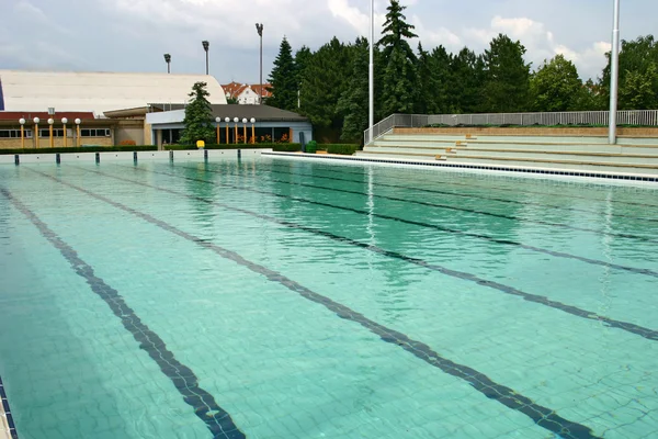 Olympisk swimmingpool - Stock-foto