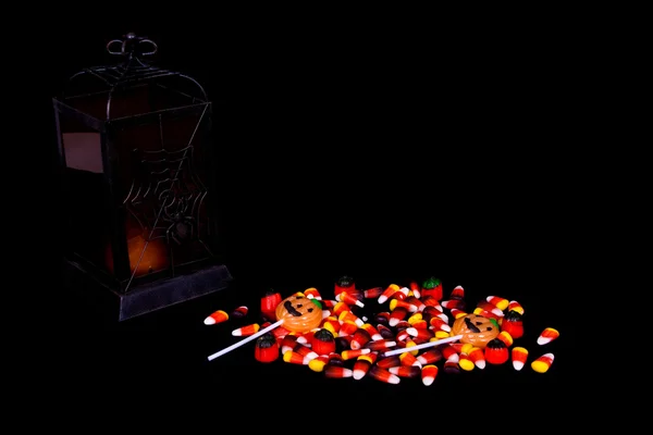 Halloween Candy and Lantern — Stock Photo, Image