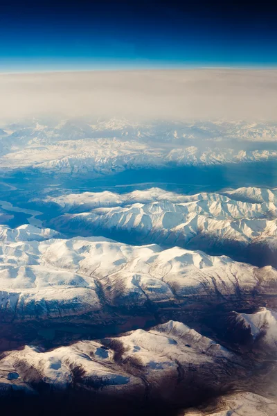 Snowcapped hegyek — Stock Fotó