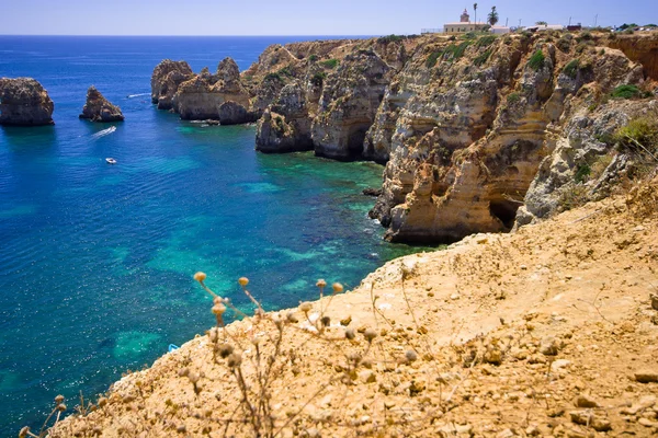 Algarve rock - kusten i portugal — Stockfoto