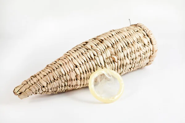 传统的布希曼避孕套 纳米比亚 接近最近的模型 好的概念 — 图库照片