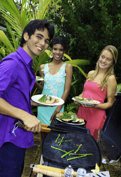 Három Meg Egy Grill Party Trópusi Kertben Hawaii — Stock Fotó