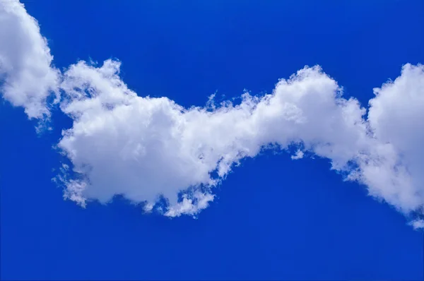 Nuvole pittoresche sono in cielo — Foto Stock