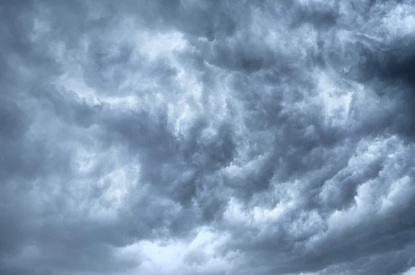 stock image Dark threatenings clouds