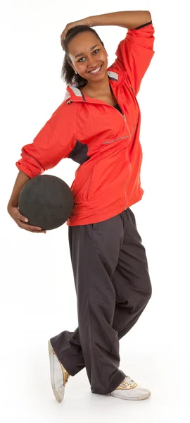 Chica atlética con una pelota — Foto de Stock