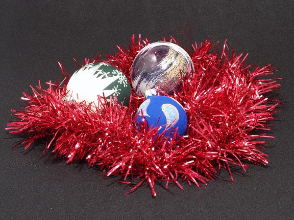 カラフルなクリスマス ボール. — ストック写真