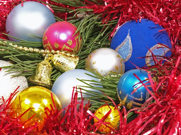 Bolas de Navidad coloridas . —  Fotos de Stock
