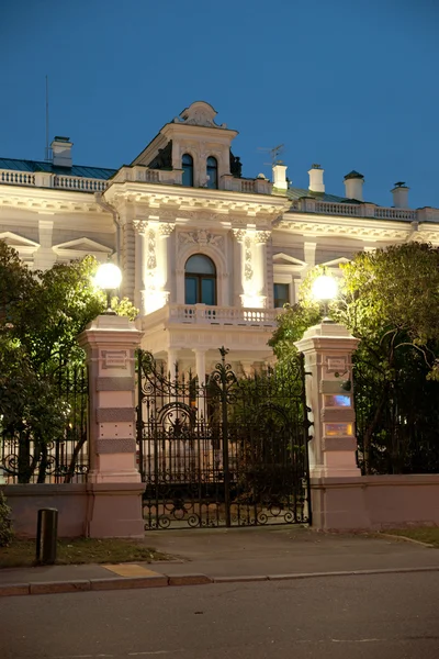 Suurlähetystö UK rakennus Moskovassa — kuvapankkivalokuva