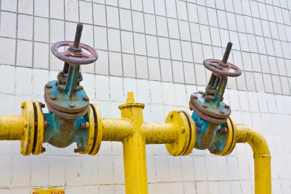 Natural gas pipeline with valves — Stock Photo, Image
