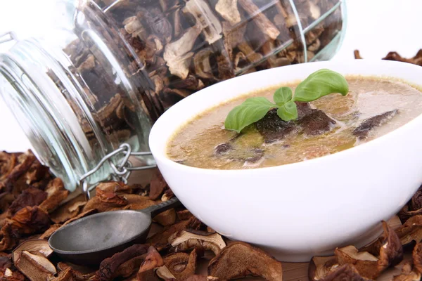 Zupa grzybowa i suszonych grzybów — Zdjęcie stockowe