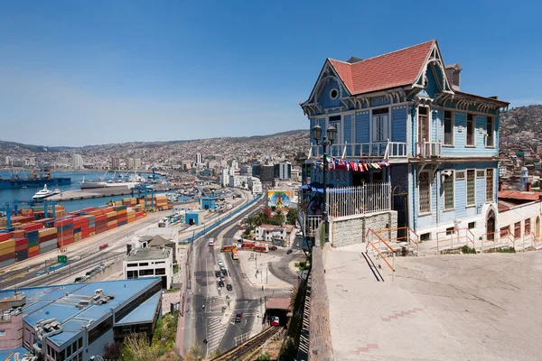 stock image Colorful house in Valparaiso, Chile with view on yhe port. UNESCO World Heritage.