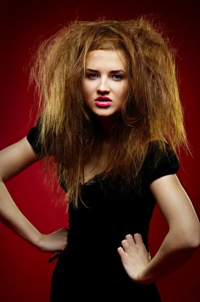 Retrato Menina Maliciosa Com Hairdress Louco — Fotografia de Stock