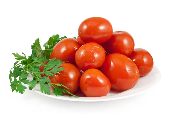 Eingelegte rote Tomaten mit grüner Petersilie — Stockfoto