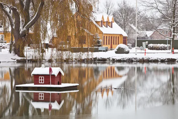 stock image House on a pond