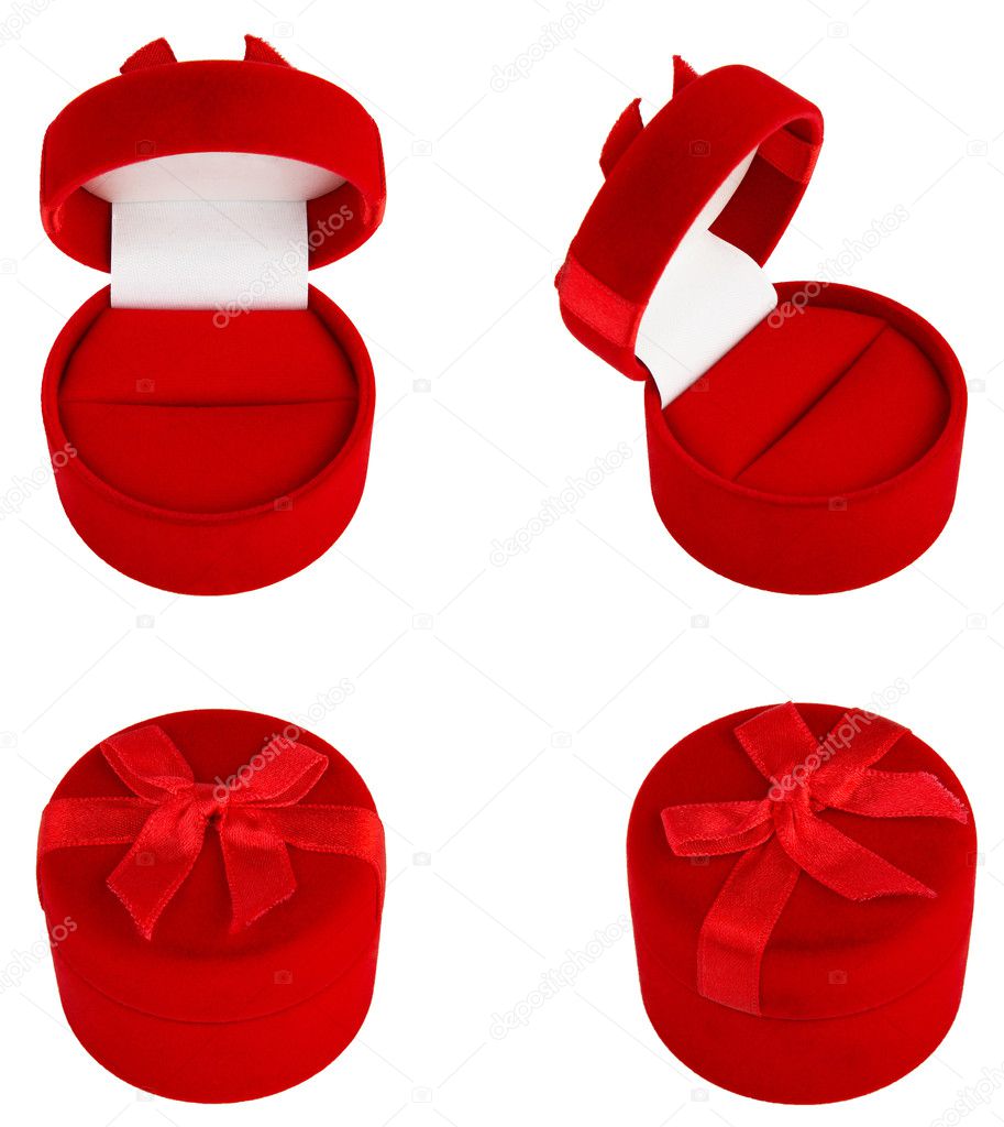 Set of Red Gift Velvet Boxes For Jewelry.