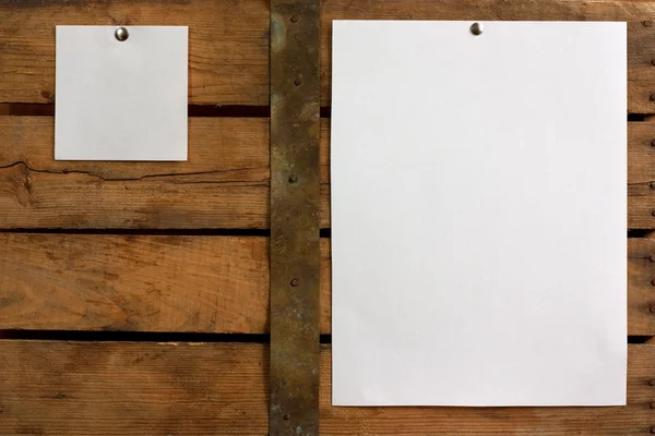 Two different size blank paper — Stock Photo, Image
