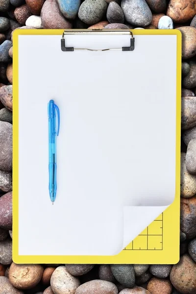 Gele kleur bestuur als ronde stenen achtergrond schrijven — Stockfoto