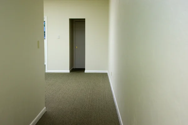 Hallway to door — Stock Photo, Image