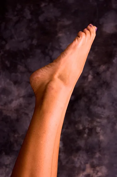 Donna piedi — Foto Stock