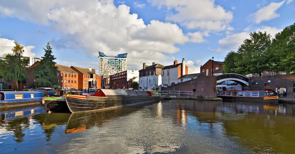 Kanal, birmingham göster.