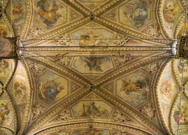Plafond st. lorenzo kathedraal. Perugia. Umbrië. — Stockfoto