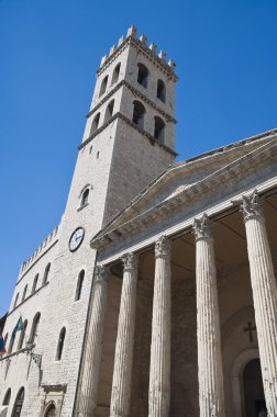 bir kule. Assisi. Umbria.