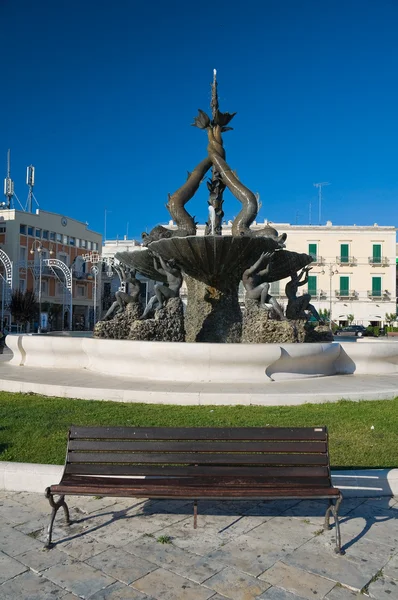 Triton Fountain. Giovinazzo. Apulia. — Stock Photo, Image
