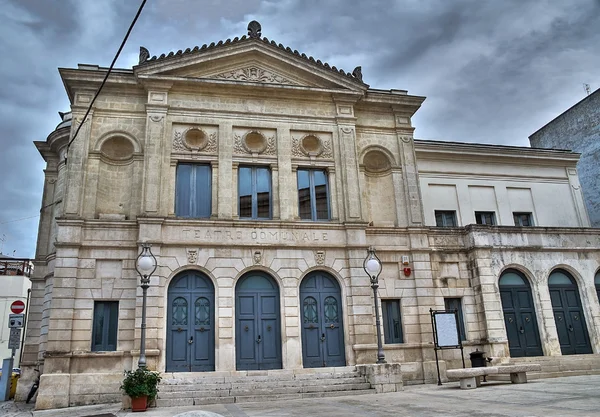 Belediye Tiyatrosu. Gioia del colle. Apulia. — Stok fotoğraf