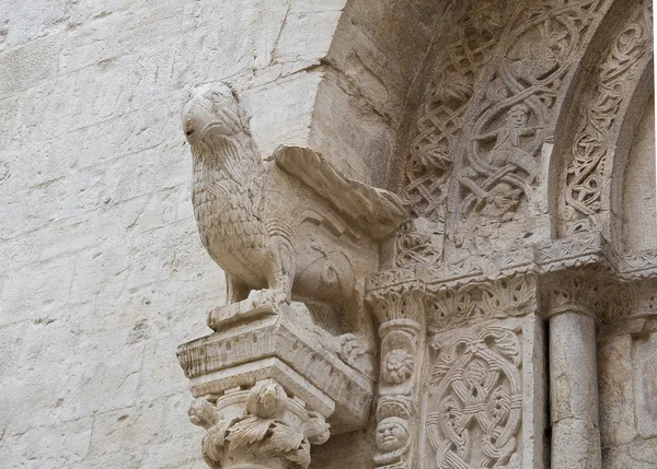 Marmurowy Posąg Katedra Bisceglie Apulia — Zdjęcie stockowe