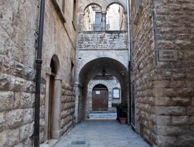 Alleyway. Bisceglie. Apulia. clipart