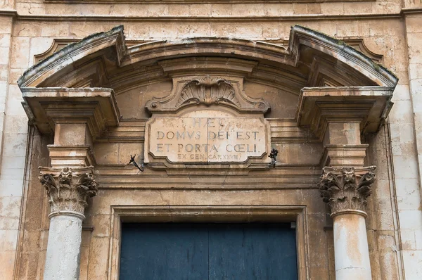 Церква Святого Доменіко. Путіньяно. Апулія. — стокове фото