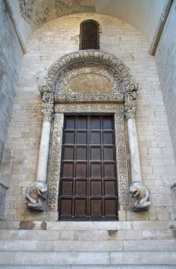 Aslan portal. St. nicholas bazilika. bari. Apulia.