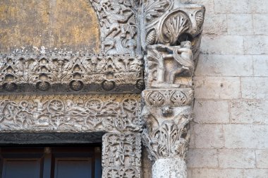 Aslan portal. St. nicholas bazilika. bari. Apulia.