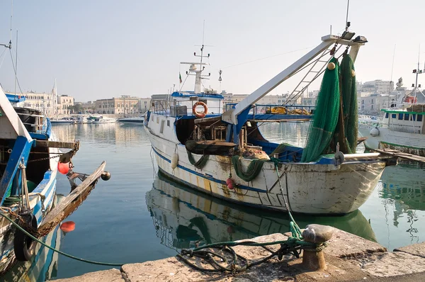 Panoramatický pohled na přístavu trani. Apulie. — Stock fotografie