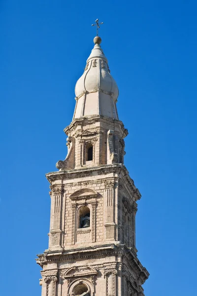 Belltower katedry. monopoli. Apulia. — Zdjęcie stockowe