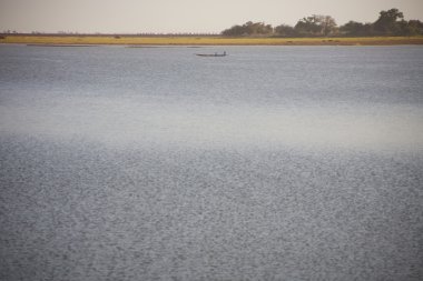 riverscene niger üzerinde