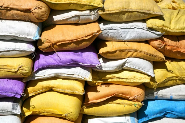 Цветные мешки с песком — стоковое фото