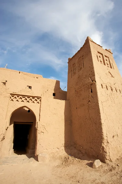 Stará pevnost v poušti Maroka — Stock fotografie