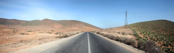 Woestijn snelweg — Stockfoto