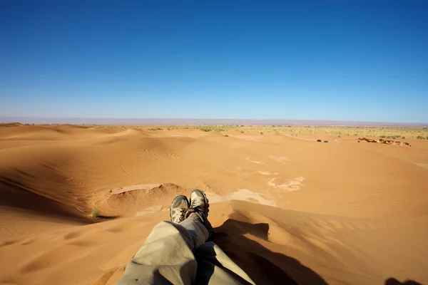 Relaxando nas dunas — Fotografia de Stock
