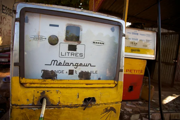 旧样式燃料切割机 — 图库照片