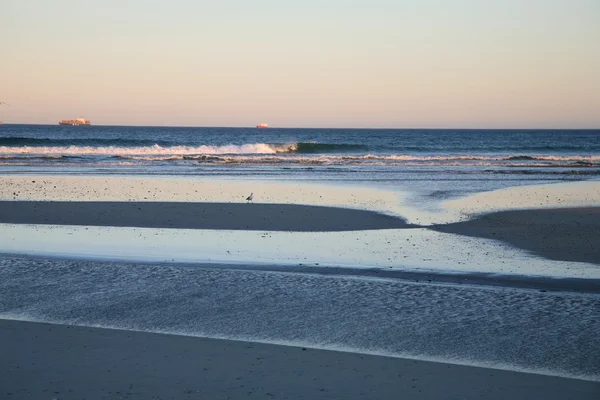 沙滩上的日出 — 图库照片