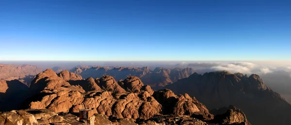 Zwei Schatten im Mont Sinai — Stockfoto