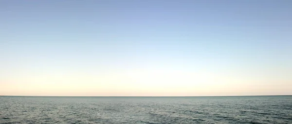 크리미아의 남쪽 해 안에의 풍경 — 스톡 사진